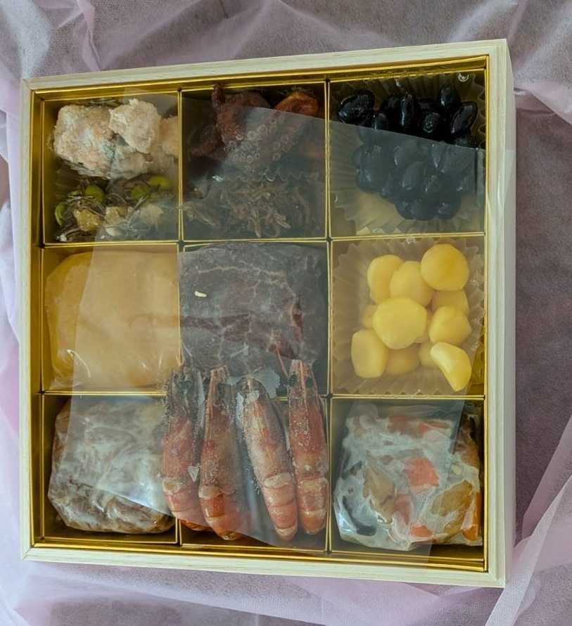 7185 ヒロセ通商 キャンペーン品 おせち三段重 弐の重