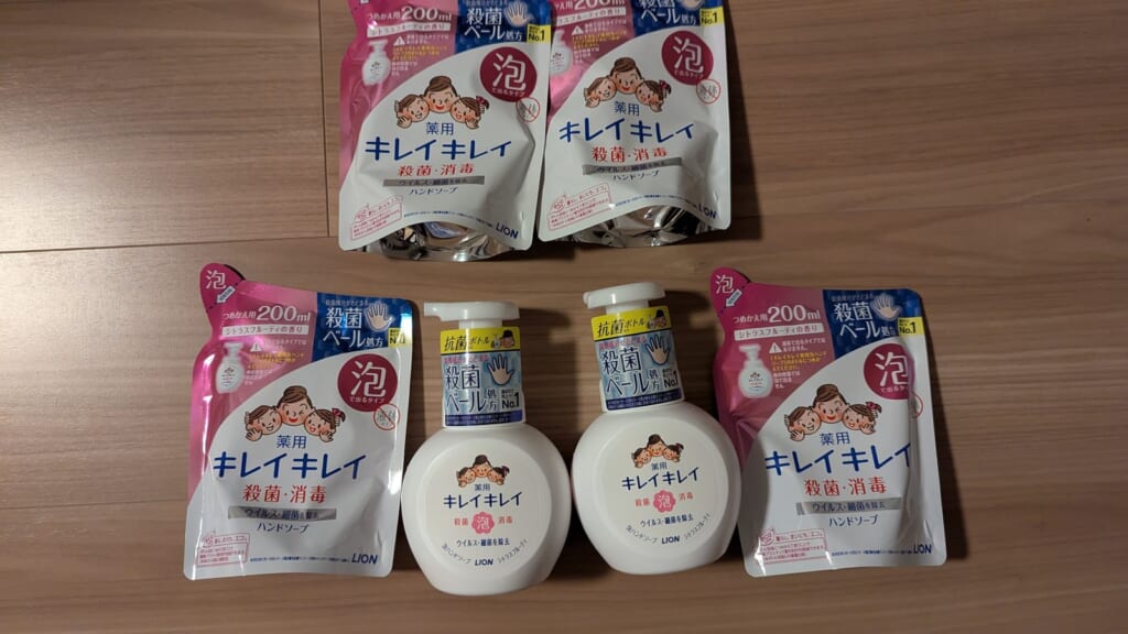 6078 バリューHR 株主優待 12月優待 キレイキレイの泡ハンドソープと詰め替え用のセット